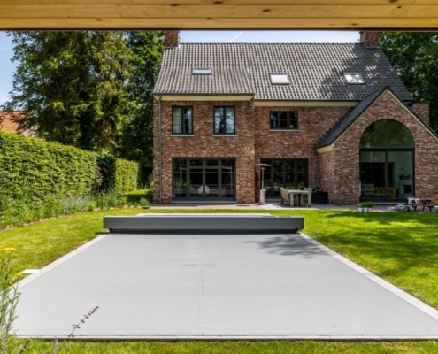 BLACK-LINER Poolabdeckung Düdingen BLACK-LINER Poolabdeckung Flamatt