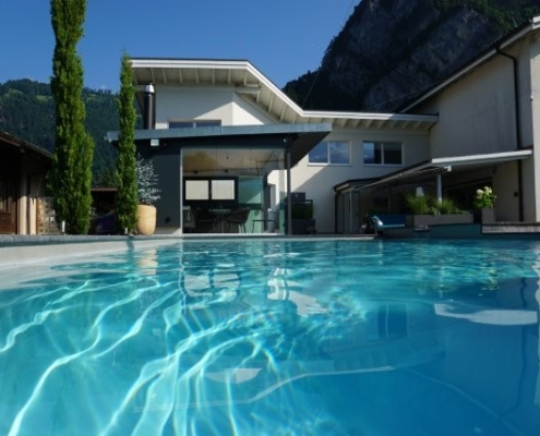 Badeanlage_Sonnensegel_Interlaken (4) Schwimmbad Unterseen